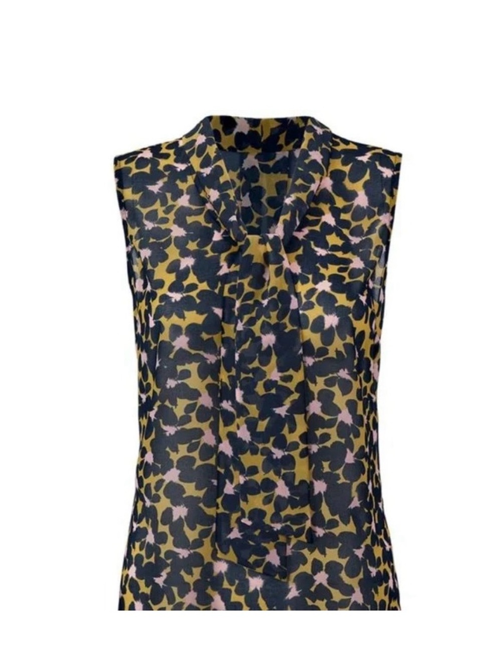 CAbi Style 3790 Floral Flynn Tie Top Fall 2019